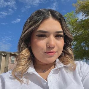 Meet your Posher, Jeeice